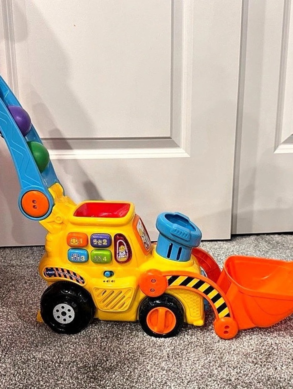 VTech Pop-a-Balls Push & Pop Bulldozer toy